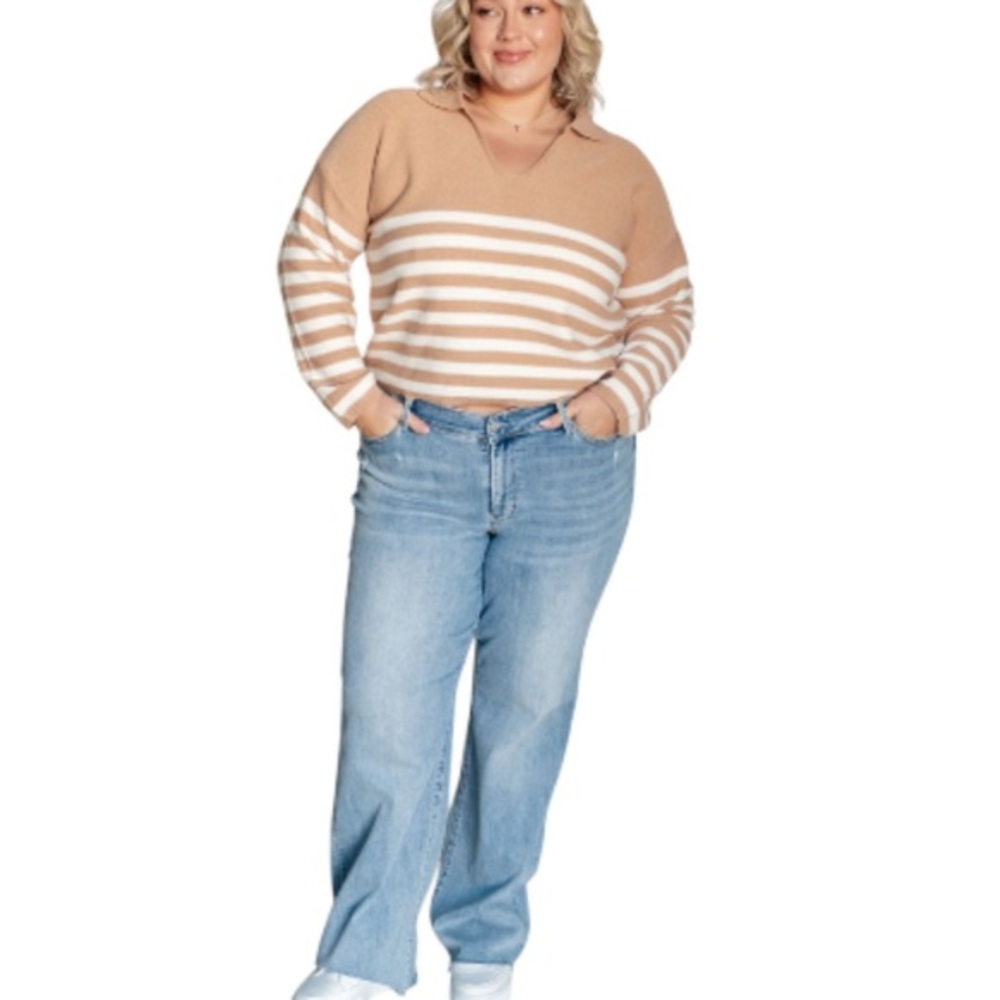 Baevely Knitted Oversized Cropped Rugby Polo Sweater in Khaki Stripe
